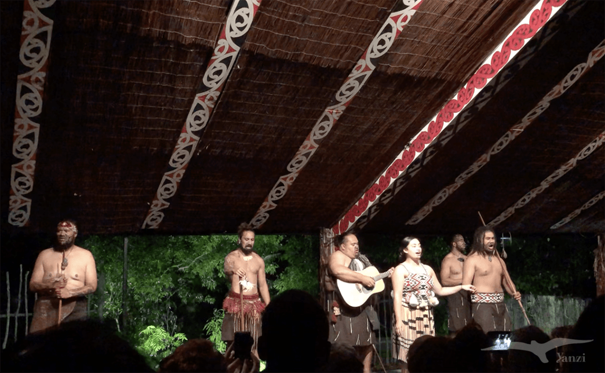 TAMAKI MĀORI VILLAGE 毛利村 表演