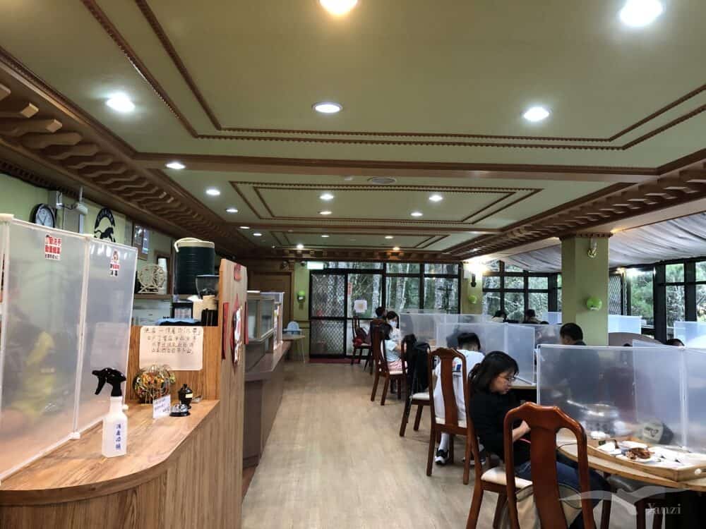 新中橫公路 塔塔加遊客中心 餐廳