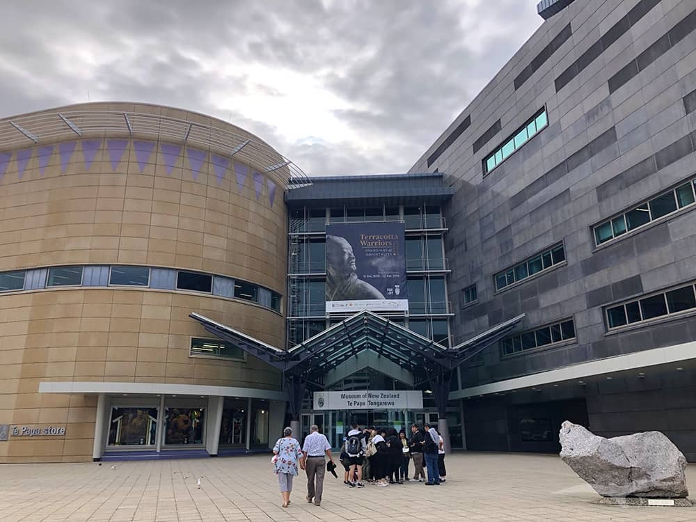【紐西蘭D10】威靈頓一日遊景點Wellington|爬山+博物館+港灣 - 第6張圖 紐西蘭蒂帕帕國立博物館 Museum of New Zealand Te Papa Tongarewa