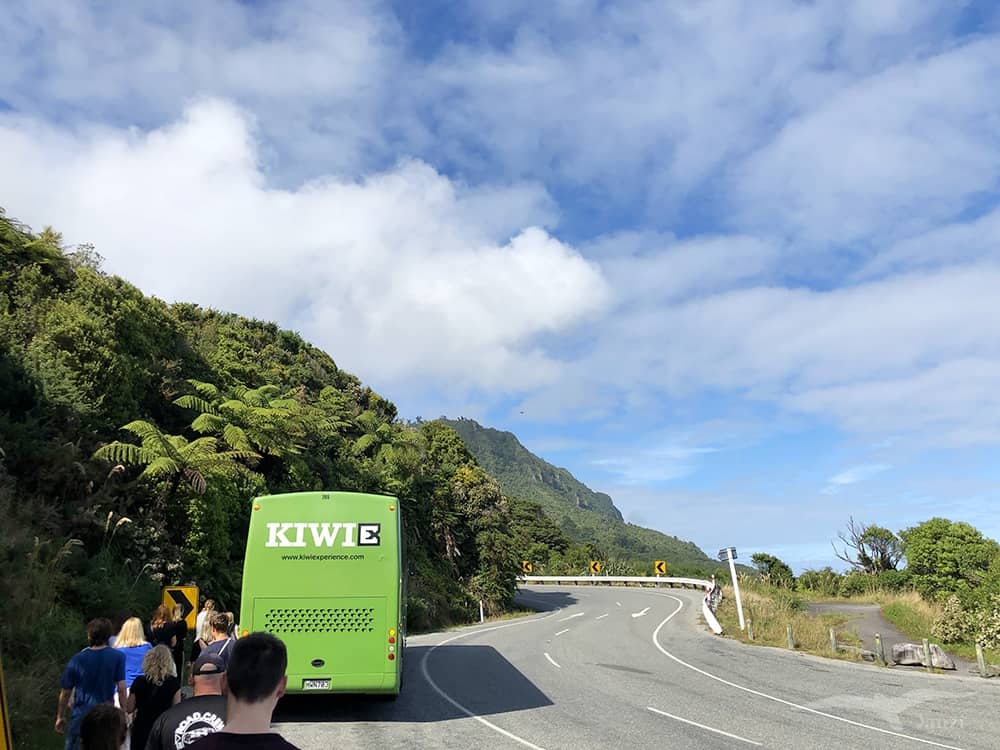 Kiwi Experience巴士 伊里馬胡維羅眺望台 Irimahuwhero Lookout