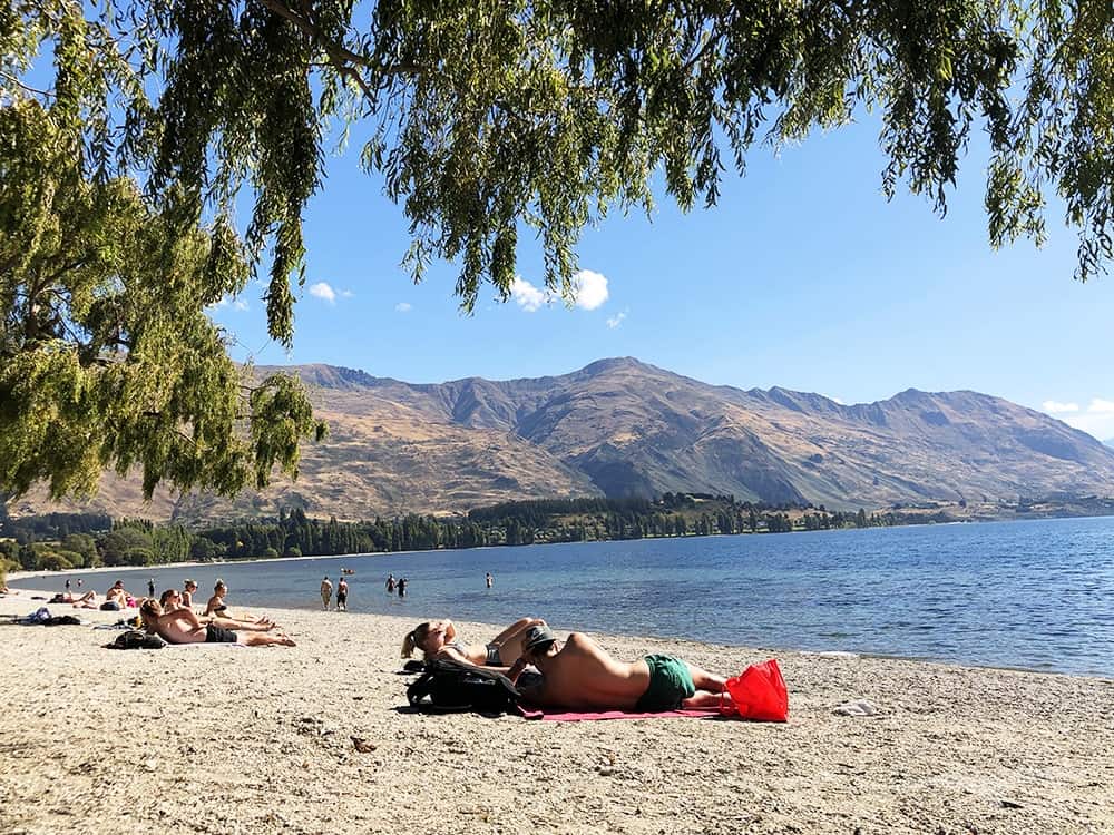 【紐西蘭D16下】瓦納卡湖Lake Wanaka|湛藍靜謐的悠閒午後 - 第43張圖