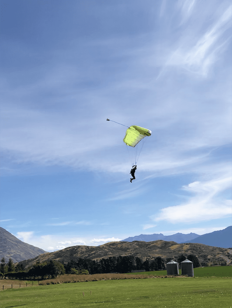 皇后鎮 NZONE Skydive Queenstown 跳傘基地