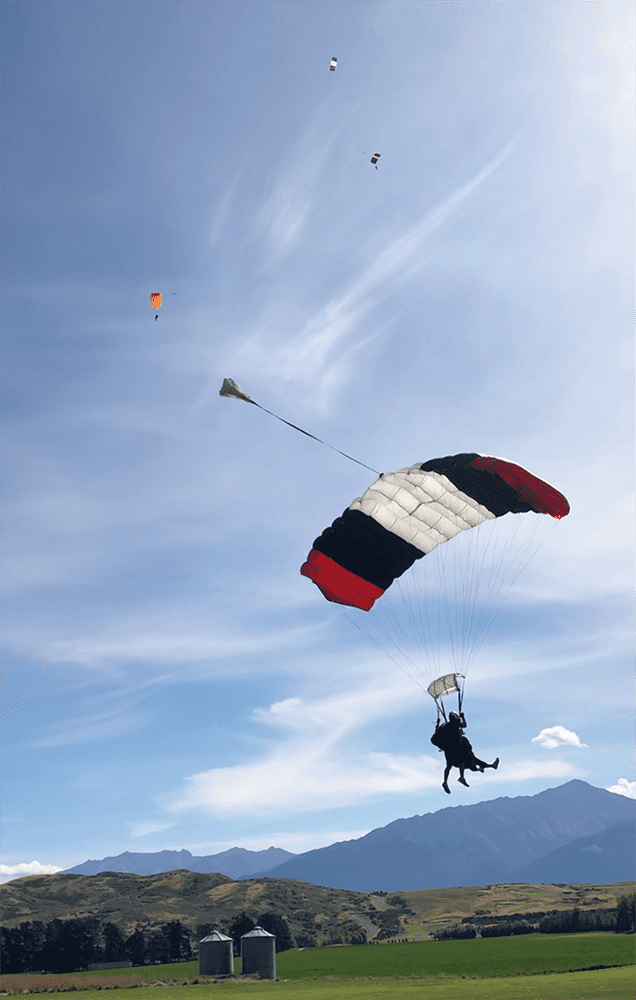 皇后鎮 NZONE Skydive Queenstown 跳傘 降落傘