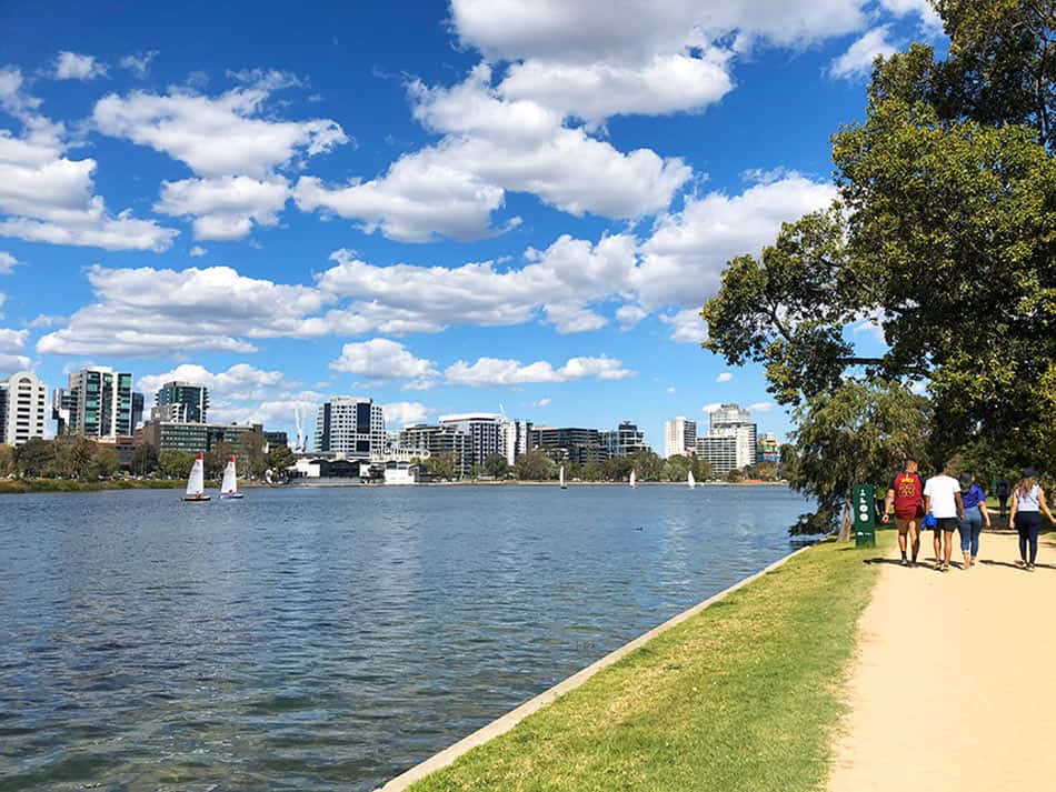 【墨爾本】超大湖泊公園 Albert Park Lake|慢跑/划船/野餐 - 第16張圖
