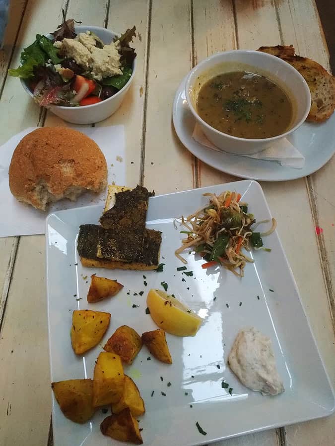 【墨爾本】義工素食餐廳Lentil as Anything三間分店|自由給錢 - 第11張圖 墨爾本 義工素食餐廳 Lentil as Anything, Thornbury分店 餐點