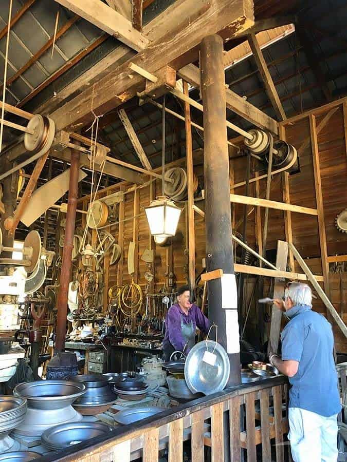 【墨爾本跟團一日遊】疏芬山掏金小鎮Sovereign Hill+羊駝農場 - 第55張圖 疏芬山掏金小鎮 Sovereign Hill 特色店家