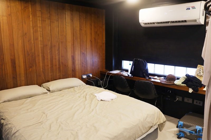 【澎湖民宿推薦】澎湖路旅店—樓中樓6人房｜乾淨舒適、附早餐