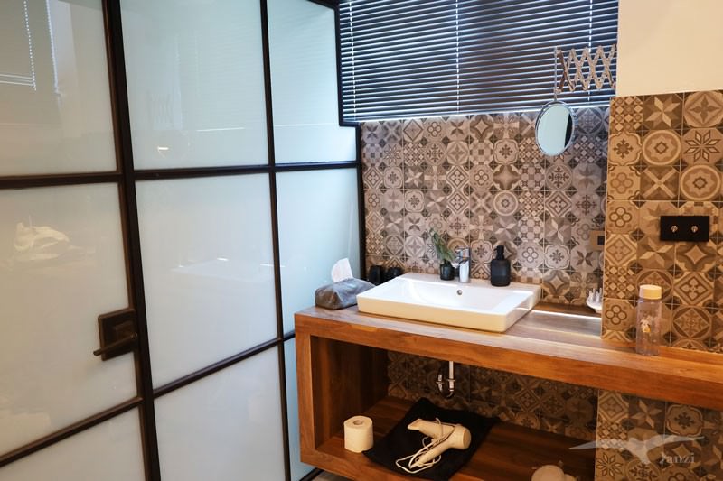 【澎湖民宿推薦】澎湖路旅店—樓中樓6人房｜乾淨舒適、附早餐