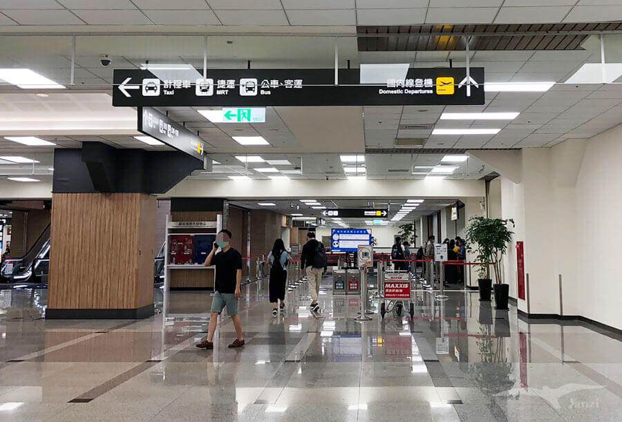 台北松山飛澎湖|立榮/華信)連假搶票+立榮航空搭乘初體驗! - 第25張圖 台北松山飛澎湖|立榮/華信)連假搶票+立榮航空搭乘初體驗!