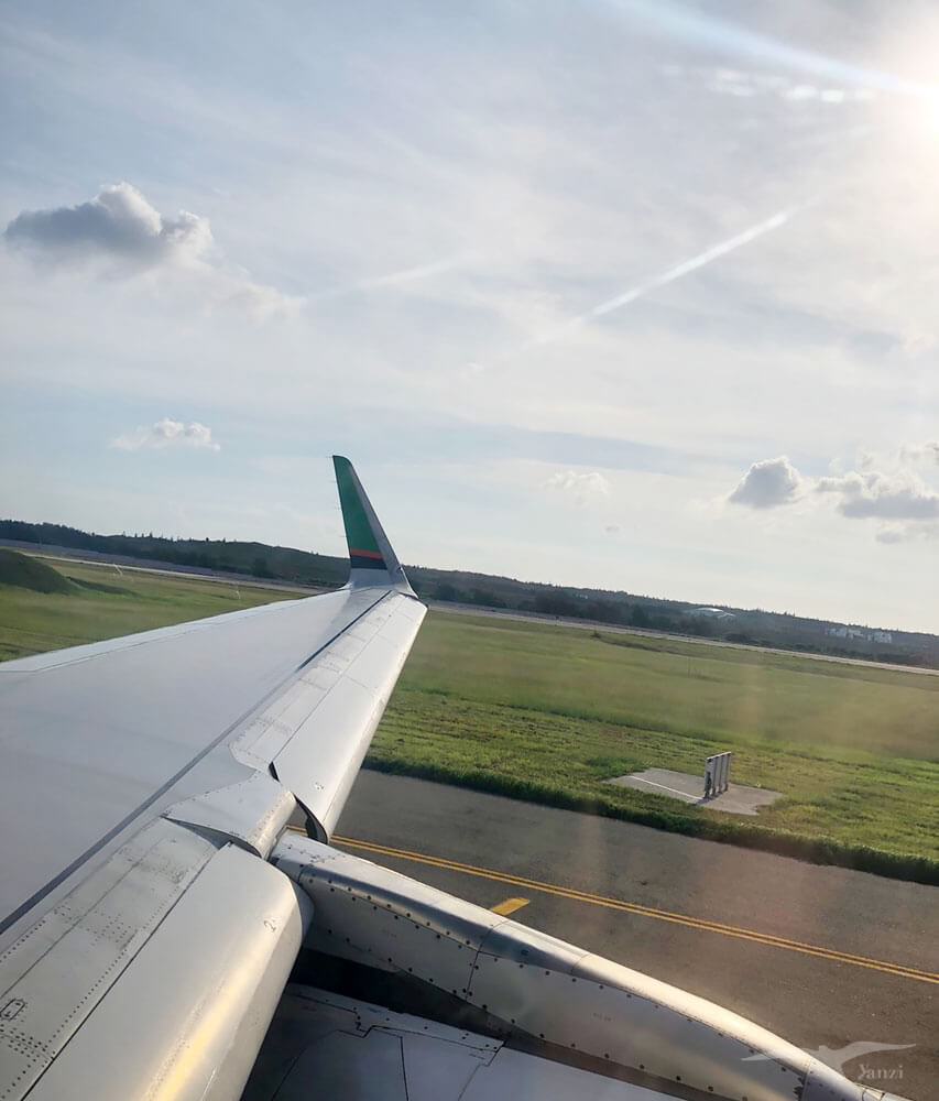 台北松山飛澎湖|立榮/華信)連假搶票+立榮航空搭乘初體驗! - 第65張圖 立榮航空-澎湖回程 起飛