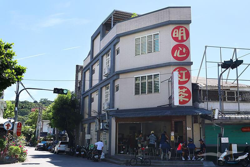 【花蓮早餐】明心紅茶｜厚皮手工蛋餅 表皮蛋煎得香脆！傳統早餐