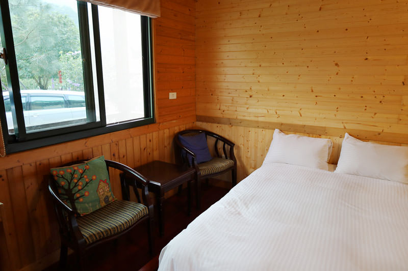 南庄住宿推薦——鳳櫻山莊｜中秋烤肉+免費卡拉OK歡唱【苗栗】