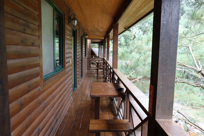 南庄住宿推薦——鳳櫻山莊｜中秋烤肉+免費卡拉OK歡唱【苗栗】