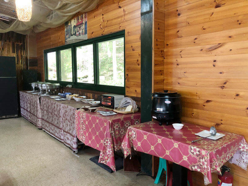 南庄住宿推薦——鳳櫻山莊｜中秋烤肉+免費卡拉OK歡唱【苗栗】