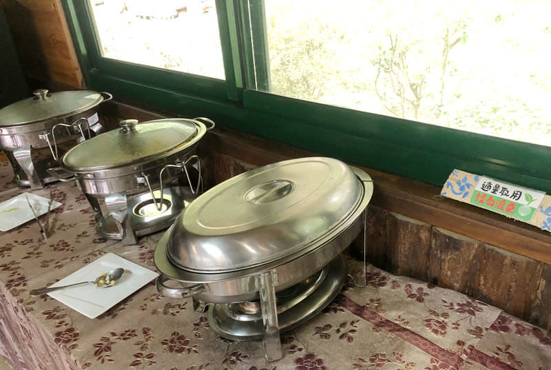 南庄住宿推薦——鳳櫻山莊｜中秋烤肉+免費卡拉OK歡唱【苗栗】