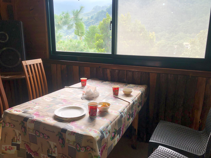 南庄住宿推薦——鳳櫻山莊｜中秋烤肉+免費卡拉OK歡唱【苗栗】