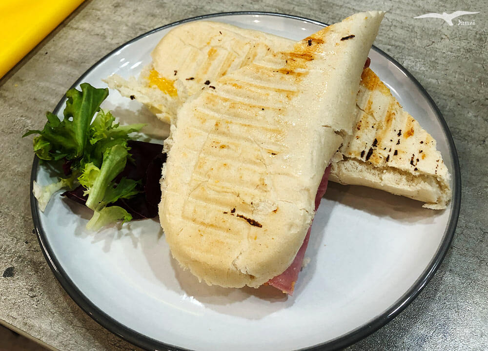 【愛爾蘭打工度假|奶茶店工作】 飲料調製/簡餐/外場服務生! 黑工經驗分享 - 第42張圖