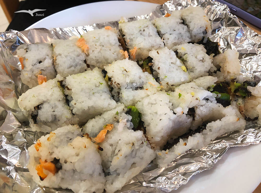 【愛爾蘭打工度假|壽司店工作】 洗米/做醋飯/包壽司!白工經驗分享 - 第49張圖