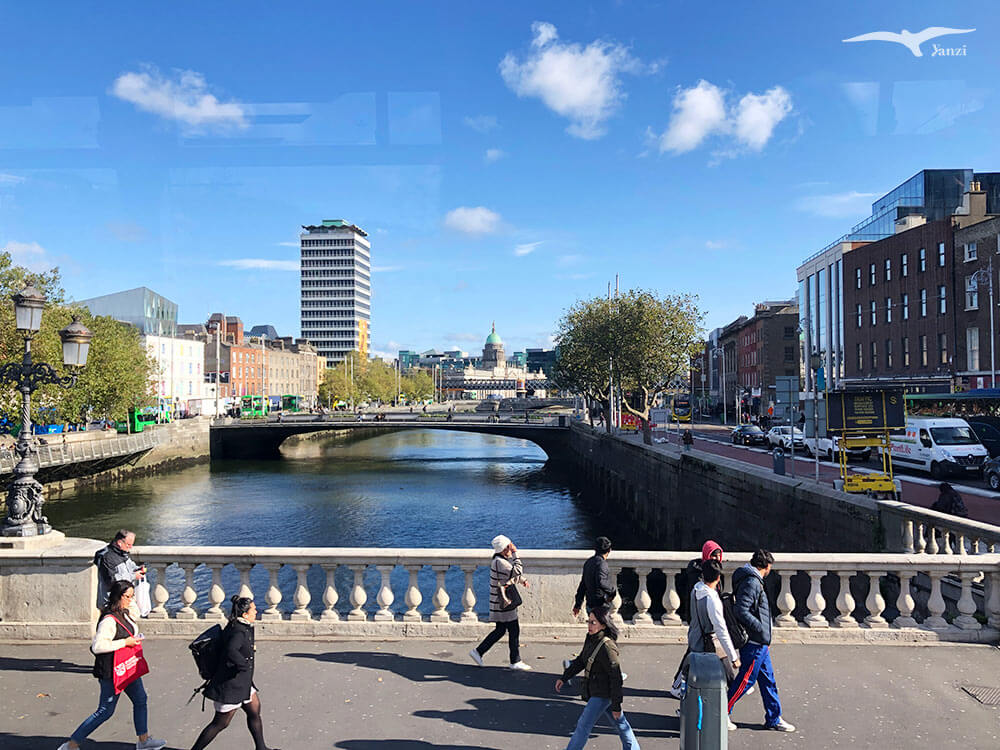 【都柏林市集】Mespil Road Lunchtime Market｜河岸邊的平日午餐市集！