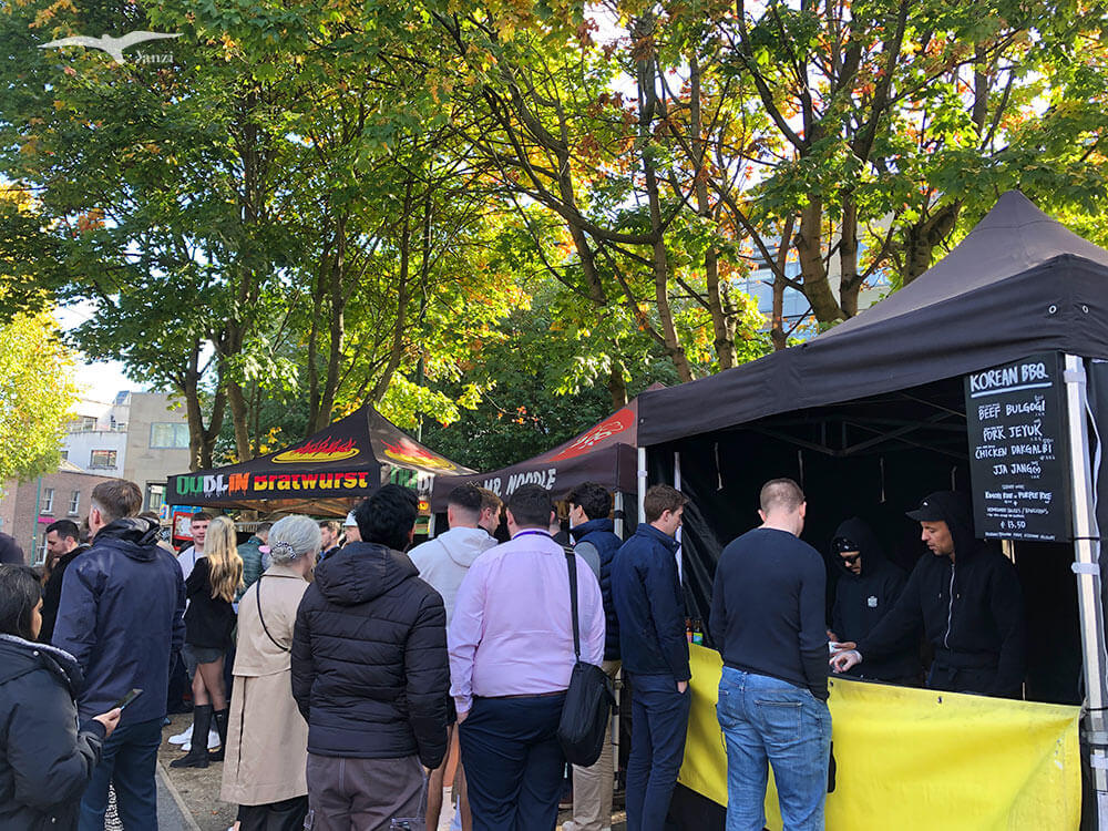 【都柏林市集】Mespil Road Lunchtime Market｜河岸邊的平日午餐市集！