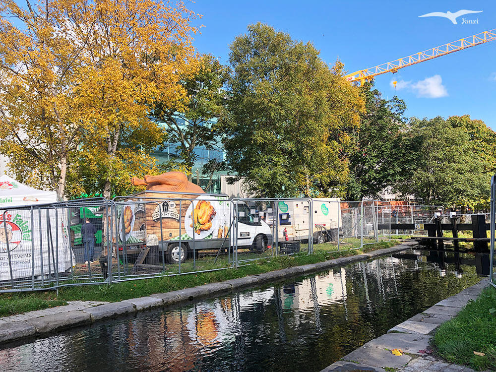 【都柏林市集】Mespil Road Lunchtime Market｜河岸邊的平日午餐市集！