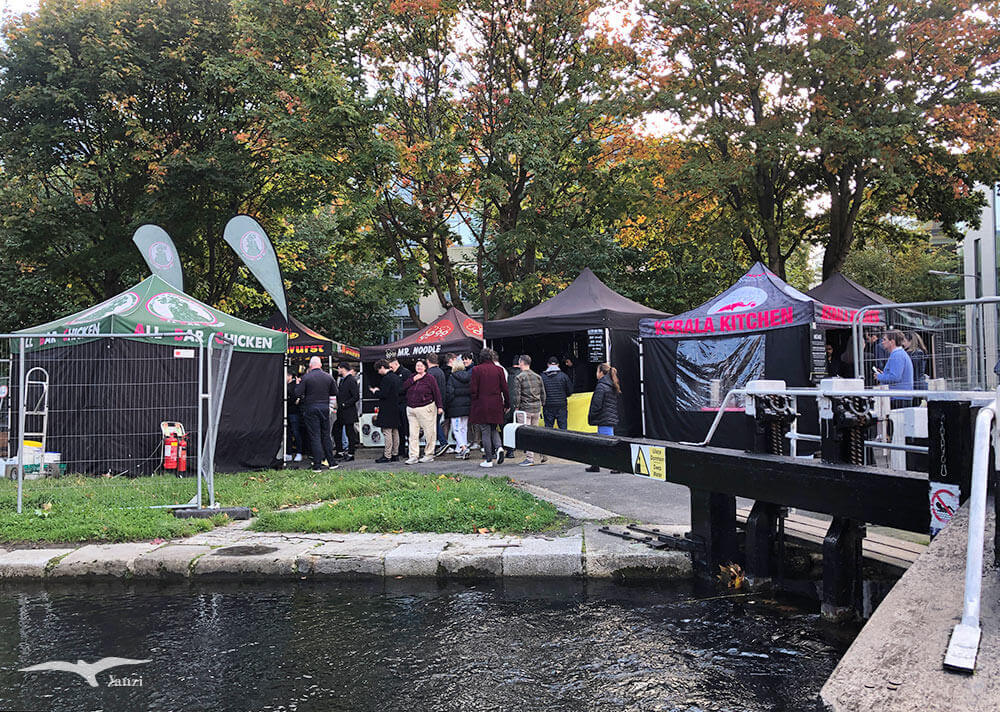 【都柏林市集】Mespil Road Lunchtime Market｜河岸邊的平日午餐市集！