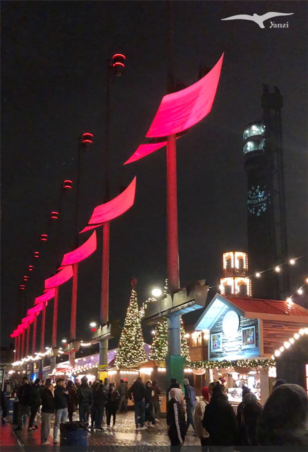 【2025都柏林聖誕市集】Smithfield廣場｜TwinkleTown閃亮登場！