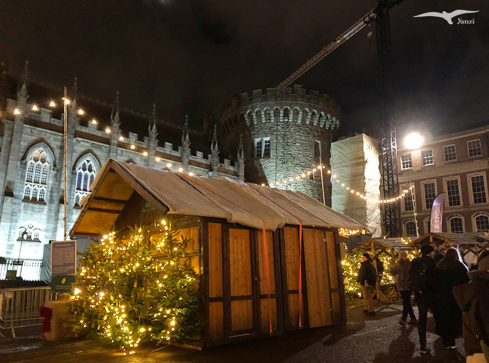 【都柏林城堡聖誕市集】Dublin Castle Christmas Market|童話般的冬日城堡! - 第7張圖 【都柏林城堡聖誕市集】Dublin Castle Christmas Market|童話般的冬日城堡!