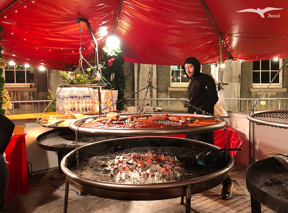 【都柏林城堡聖誕市集】Dublin Castle Christmas Market|童話般的冬日城堡! - 第28張圖 【都柏林城堡聖誕市集】Dublin Castle Christmas Market|童話般的冬日城堡!