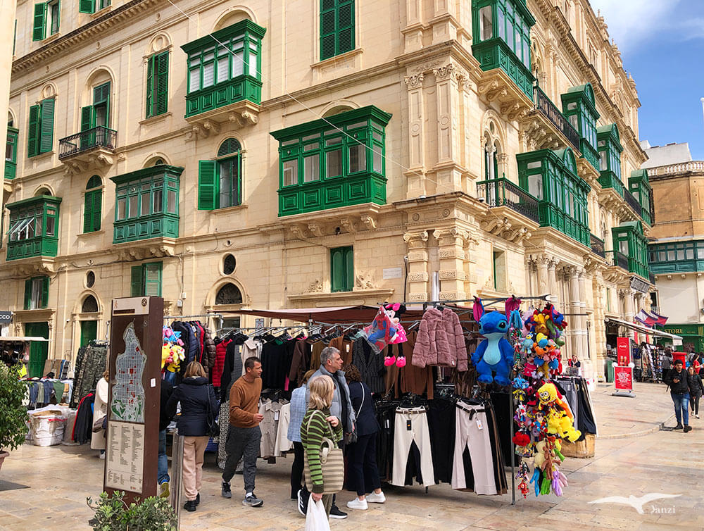 【瓦萊塔一日遊】8大景點＋步行路線｜漫步馬爾他的金色古城！
