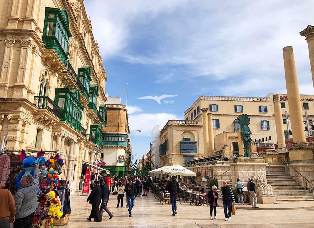 【瓦萊塔一日遊】8大景點＋步行路線｜漫步馬爾他的金色古城！