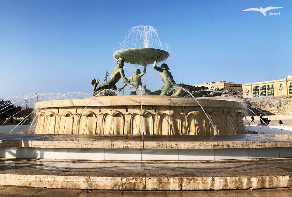 【瓦萊塔一日遊】8大景點＋步行路線｜漫步馬爾他的金色古城！