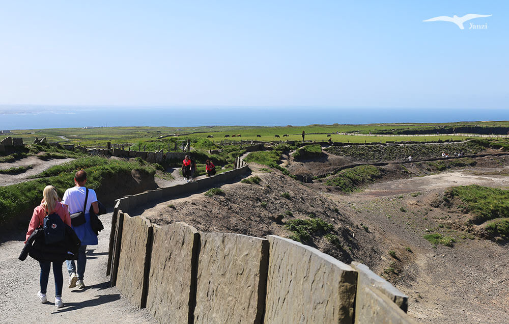 【莫赫懸崖一日遊 Cliffs of Moher】都柏林出發！壯麗海岸線｜愛爾蘭必訪